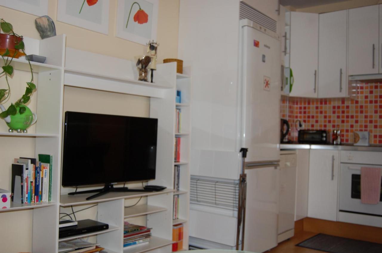 Apartamento Verde, Tranquilo, 2 D, Parking Opcional Sevilla Kültér fotó