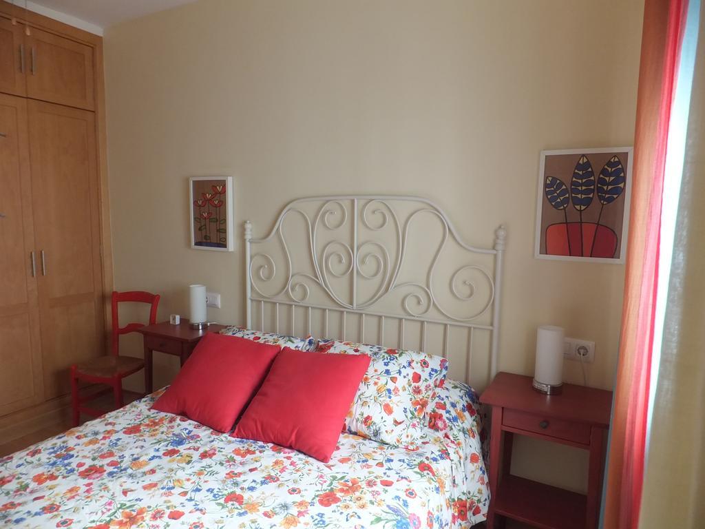 Apartamento Verde, Tranquilo, 2 D, Parking Opcional Sevilla Kültér fotó