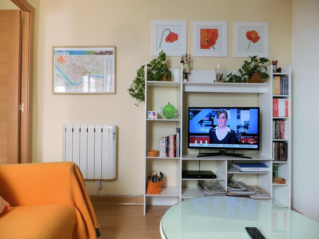 Apartamento Verde, Tranquilo, 2 D, Parking Opcional Sevilla Kültér fotó