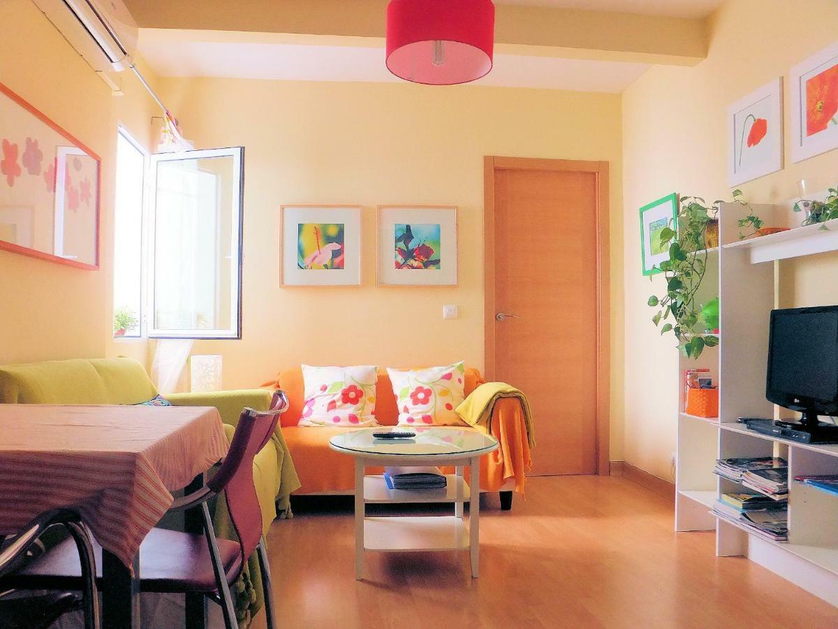 Apartamento Verde, Tranquilo, 2 D, Parking Opcional Sevilla Kültér fotó